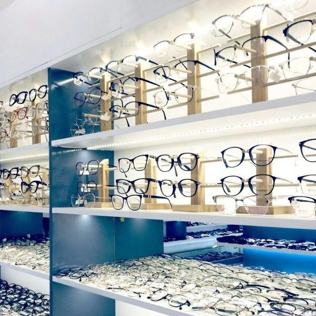 Gọng kính là gì? Cấu tạo và các loại gọng kính phổ biến gong-kinh-la-gi (2)