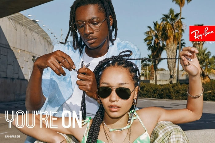 thương hiệu kính mát đổi màu RAYBAN